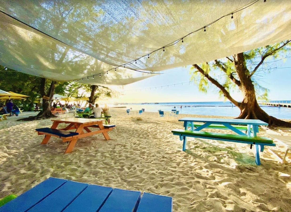 Driftwood Village Beach Living At The Retreat מראה חיצוני תמונה